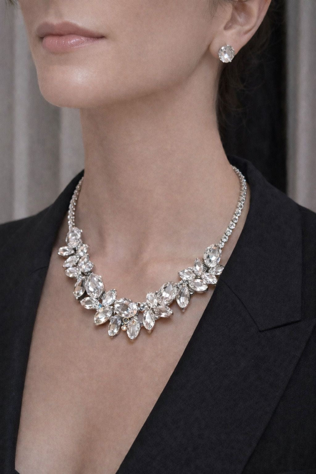 Collana e orecchini combo luce