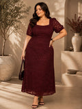 Abito in pizzo curvy